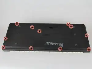 Disassembling Casio CZ-1000 Backplate