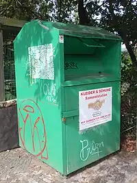 Altkleider-Container, ÖKZA-Textilrecycling, Farbe: grün