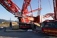 Crane_(machine)