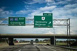 junction:ref=110 destination:ref=SR 4 destination=Sandusky;Bellevue maxspeed:advisory=30 mph