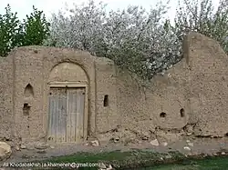 House in Khamaneh