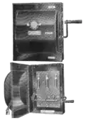 A 1917 Square&nbsp;D enclosed 3-pole safety switch, utilizing cartridge fuses.