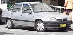 Pre-facelift Daewoo 1.5i (Australia)