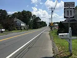 US 11 southbound through Middleburg