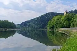 Czchów Lake and Tropsztyn Castle in Wytrzyszczka
