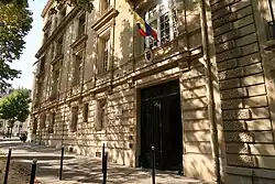 Building hosting the Embassy in Paris