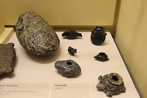 Zoomorphic vessels