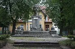 Henryk Sienkiewicz monument