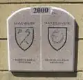2000 boundary stone in French
