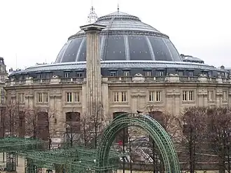 Dome of the Bourse de Commerce, the former grain market, the first Paris building with a metal frame. (1811)