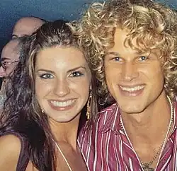 Brandon Davidson (right) and Nicole O'Brian (left), The Amazing Race 5