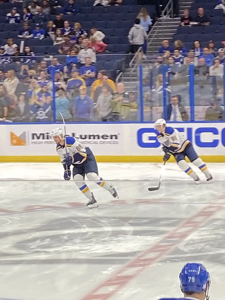 Buchnevich warmup skating.jpg