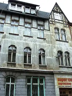Wattle and daub gable