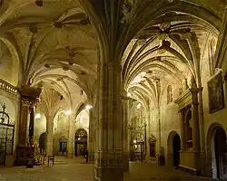 The seven-sided polygonal ambulatory