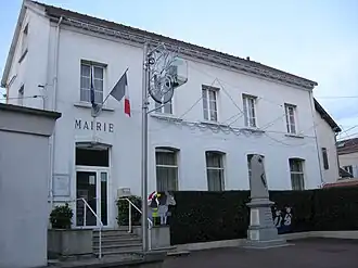 The town hall of Dampmart