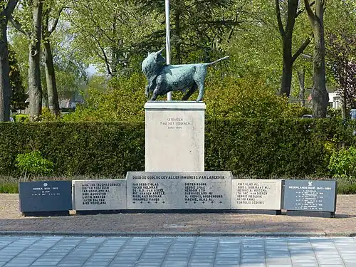 De Stier ("The Bull", Noord-Scharwoude, 1957)