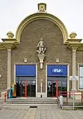 Facade detail, entrance of Vlissingen station in 2007