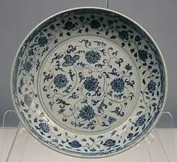 Dish with underglaze blue design of interlaced flowers, Xuande Reign 1426–1435, Ming