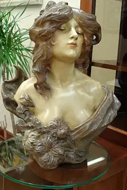 Sculpture of polychrome terracota by Lambert Escaler&nbsp;[ca] (1902)