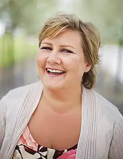 Erna Solberg, Wesenberg, 2011 (cropped).jpg