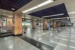 Line 1 concourse