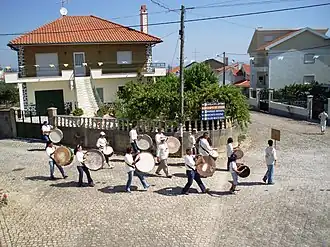 Arruada dos Zabumbas, bombos de Alpedrinha