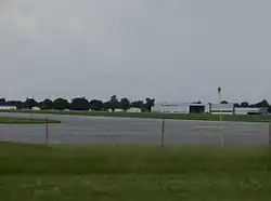 Overview of Findlay Airport