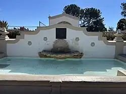 Fountain dedicated to the 1936 Exposition workers