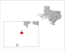 Location of Pearsall, Texas