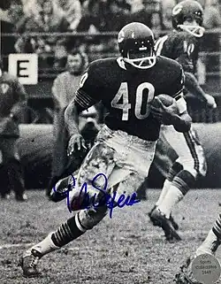 Hall of Fame football player Gale Sayers (BA, 1965)[88]