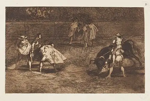 D: Un varilarguero, montado a hombros de un chulo, pica al toro