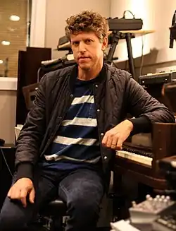 Photograph of Greg Kurstin