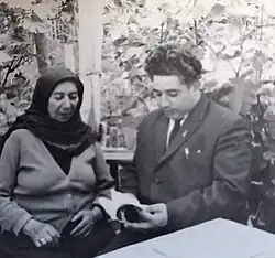Gyulboor Davydova and poet Sergey Izgiyayev in 1967
