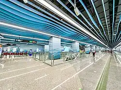 Line 3 concourse