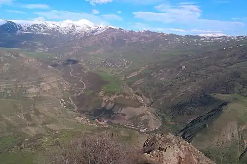 View of Goghtanik and the neighboring Hermon village