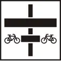 H-111 Priority for cyclists crossing the road