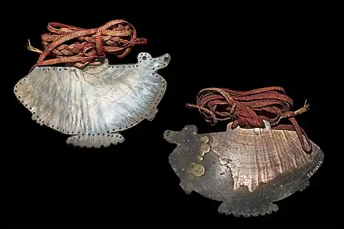 Engraved nacre pendant, Solomon Islands 1838