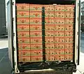 Transport of banana boxes in refrigerated containers at 13.5&nbsp;°C (2006)
