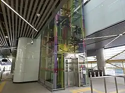 Elevator connecting the concourse and platforms
