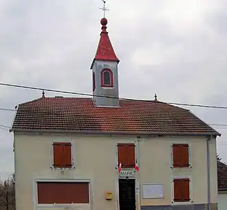 The town hall in La Basse-Vaivre