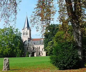 The church of Lapalisse seen from the castle park.
