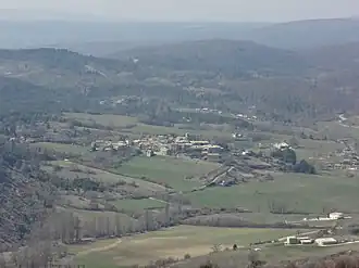 A general view of the village of Revest-des-Brousses