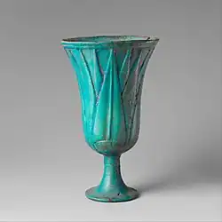 Ancient Egyptian lotiform cup; 1295-1185 BC; faience; height: 15&nbsp;cm, diameter: 9.1&nbsp;cm