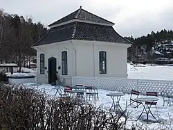 The gazebo/pavilion in Hvervenbukta, used as kiosk and café