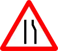 5c)&nbsp;— Road narrows on the right