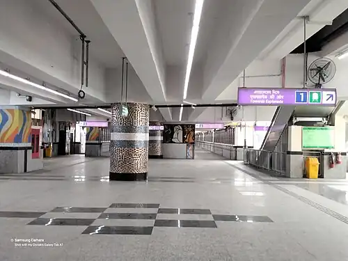 Majerhat metro concourse and walkover