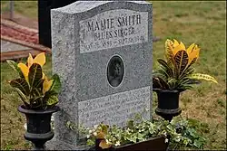 Gravestone of Mamie Smith