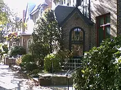 Porch on a row house