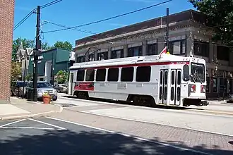 Route 101 (D1) LRV in Media
