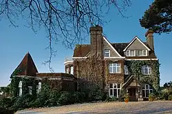 Merchants Manor image